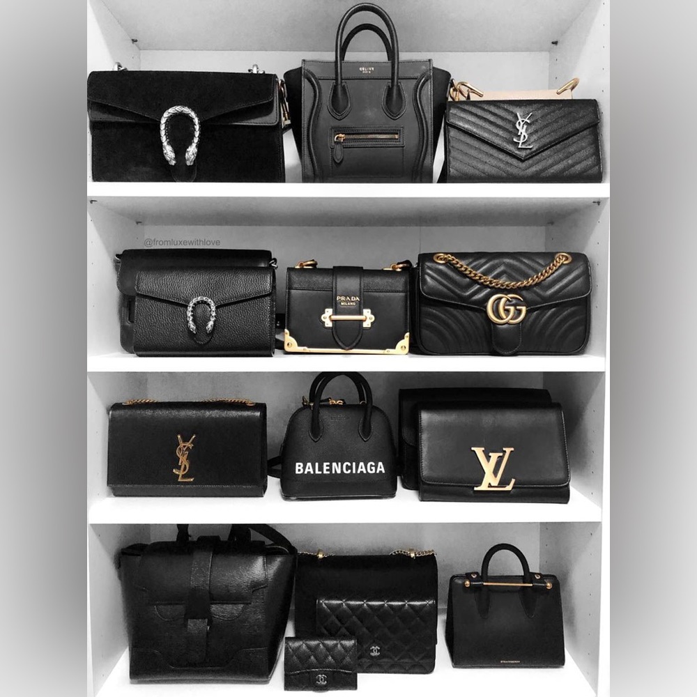 Hi, I’m Twopolished LLC and welcome to my closet. 🤎